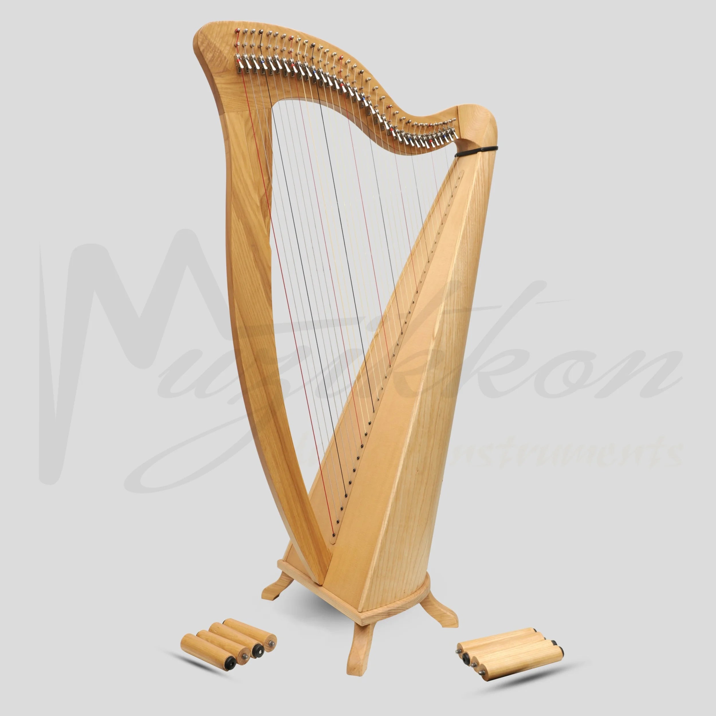 McHugh Harp 34 String In Ashwood Round back in Ireland – Muzikkon