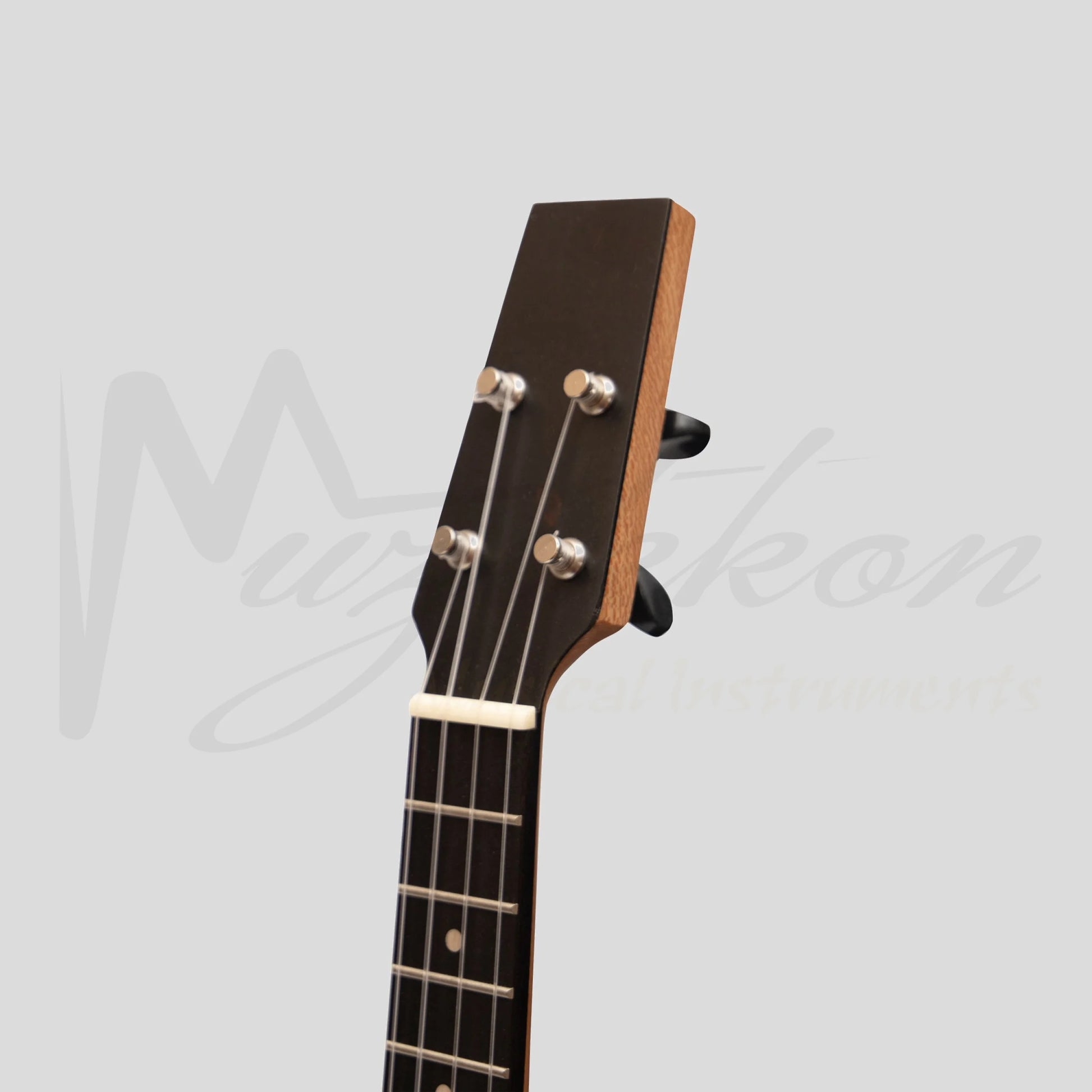 Heartland Baroque Ukulele 4 String Concert Variegated Walnut And Lacewood