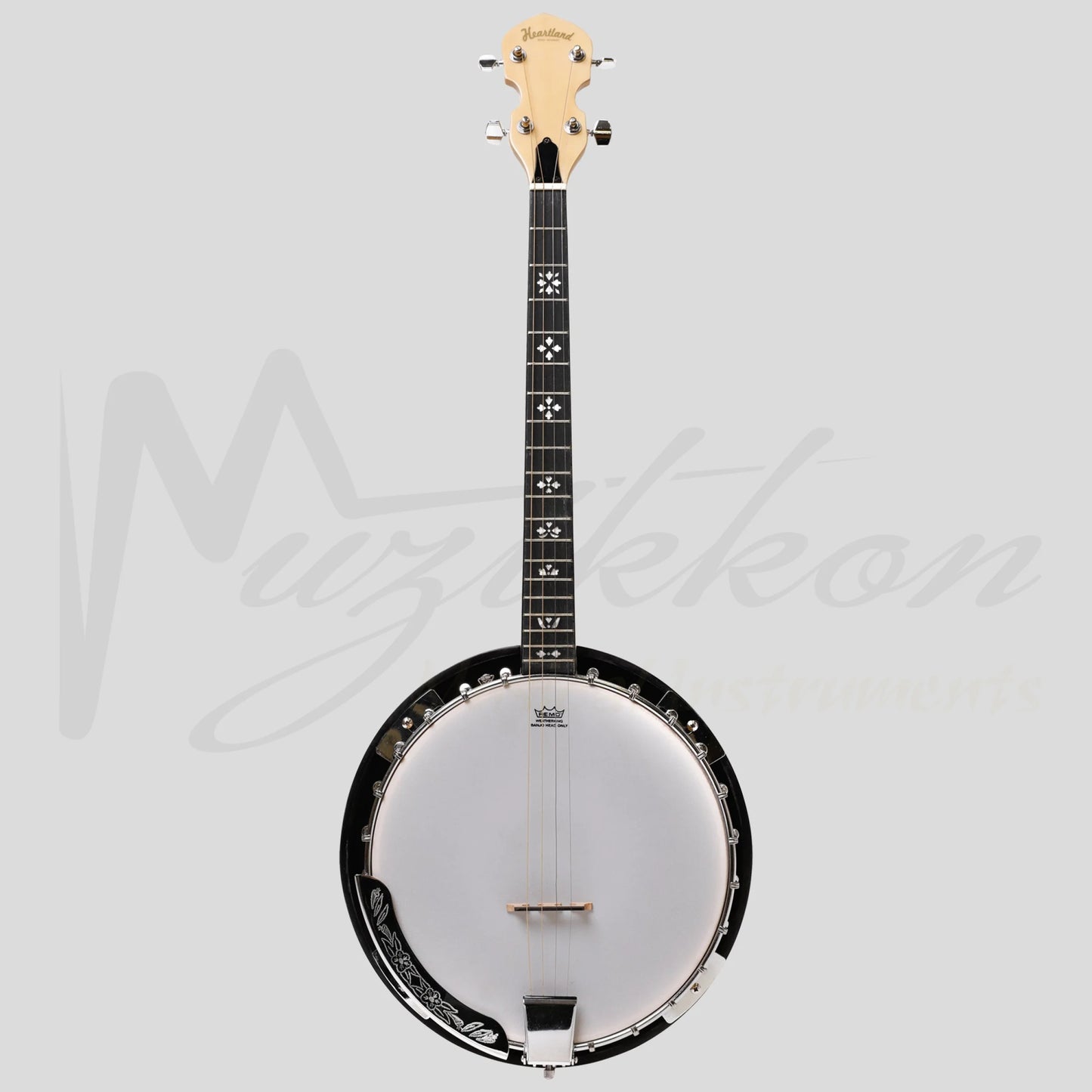 Heartland Deluxe Irish Tenor Banjo 19 Frets With 24 Bracket And Closed Solid Back Maple Finish