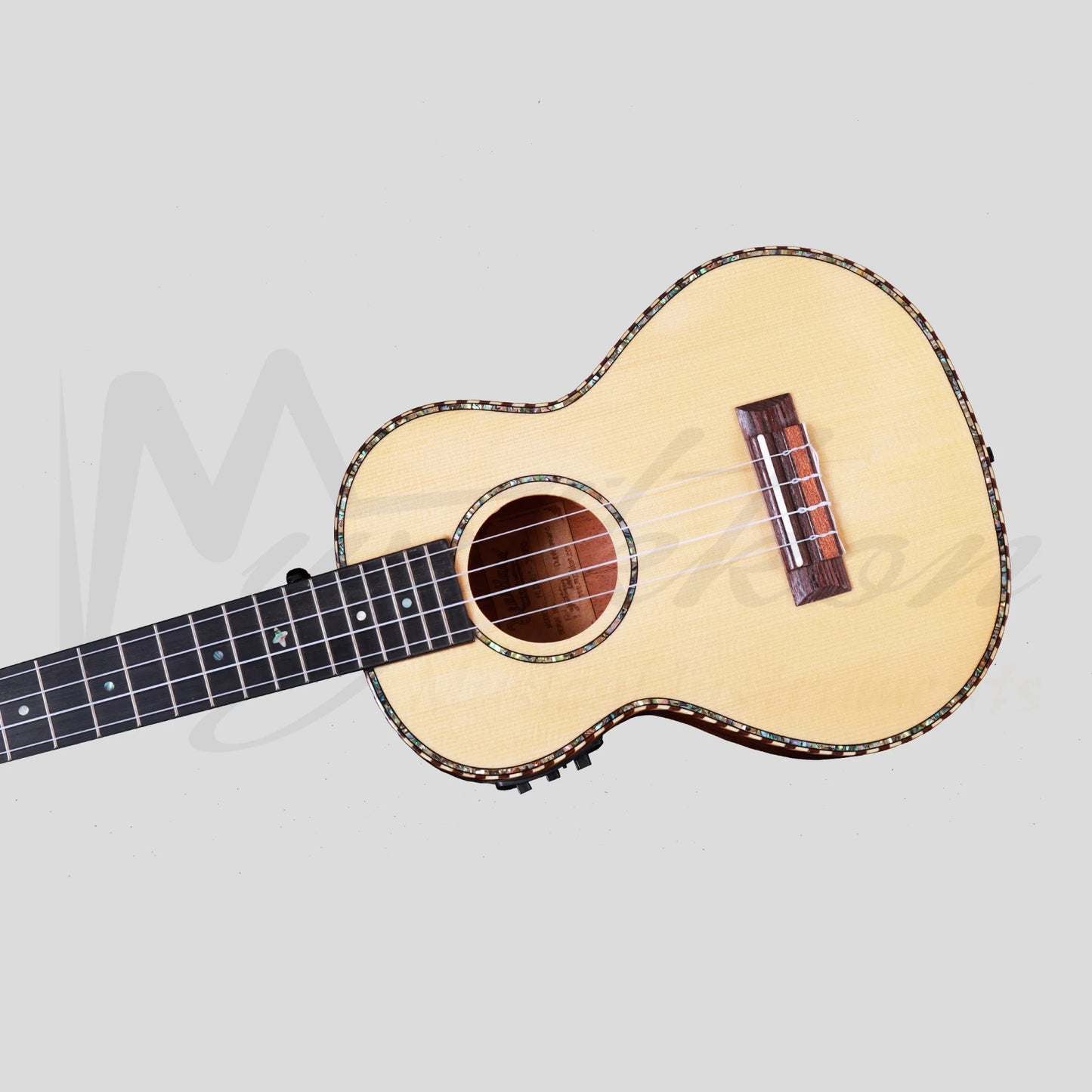 Heartland Tenor Ukulele Mahogany With Eq