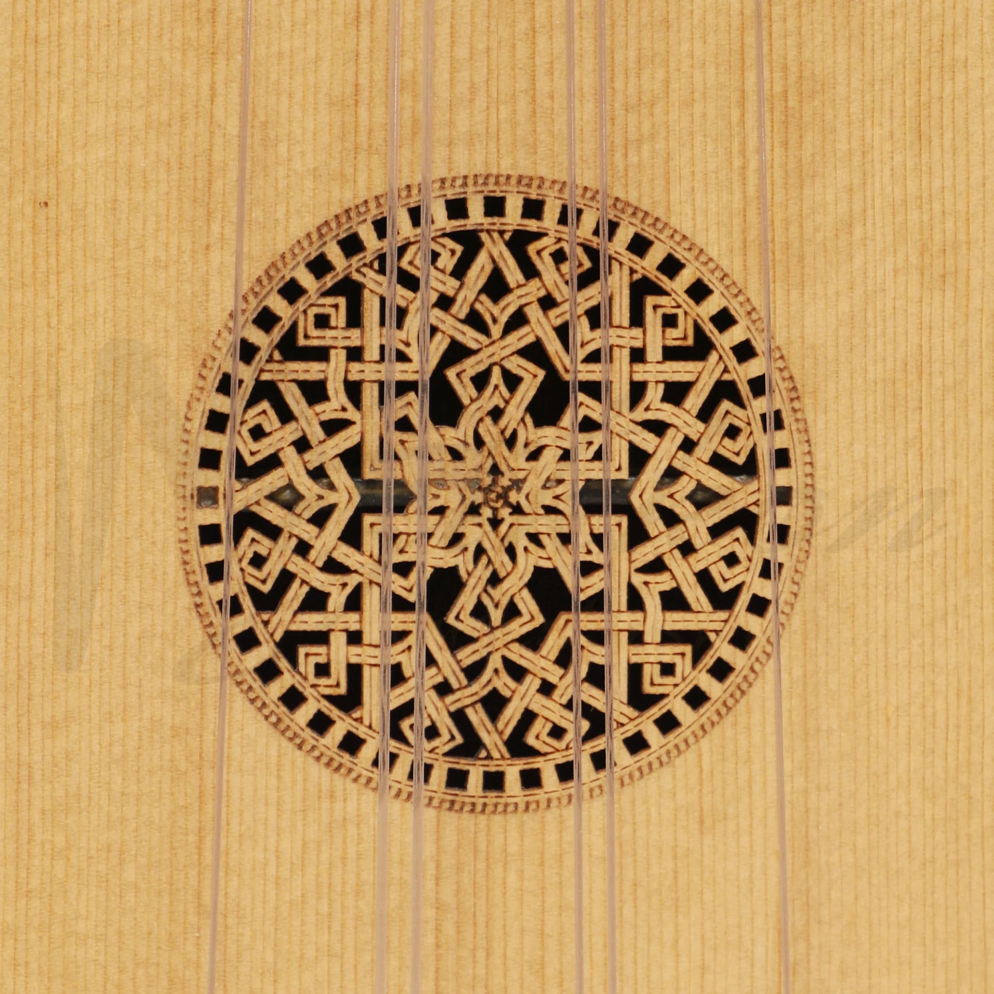 Lute Ukulele 6 Strings Tenor Walnut