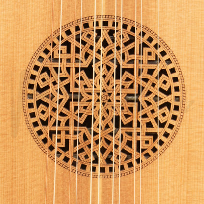 Muzikkon Renaissance Lute 6 Course Deluxe Right Hand After Hieber