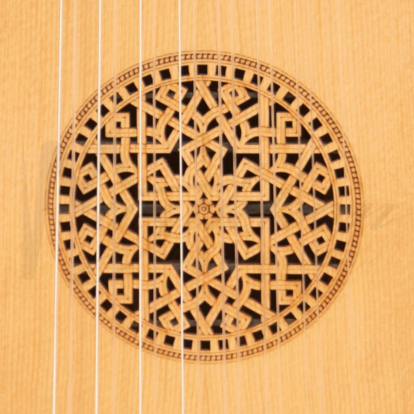 Muzikkon Renaissance Lute 8 Course Deluxe Right Hand After Hieber